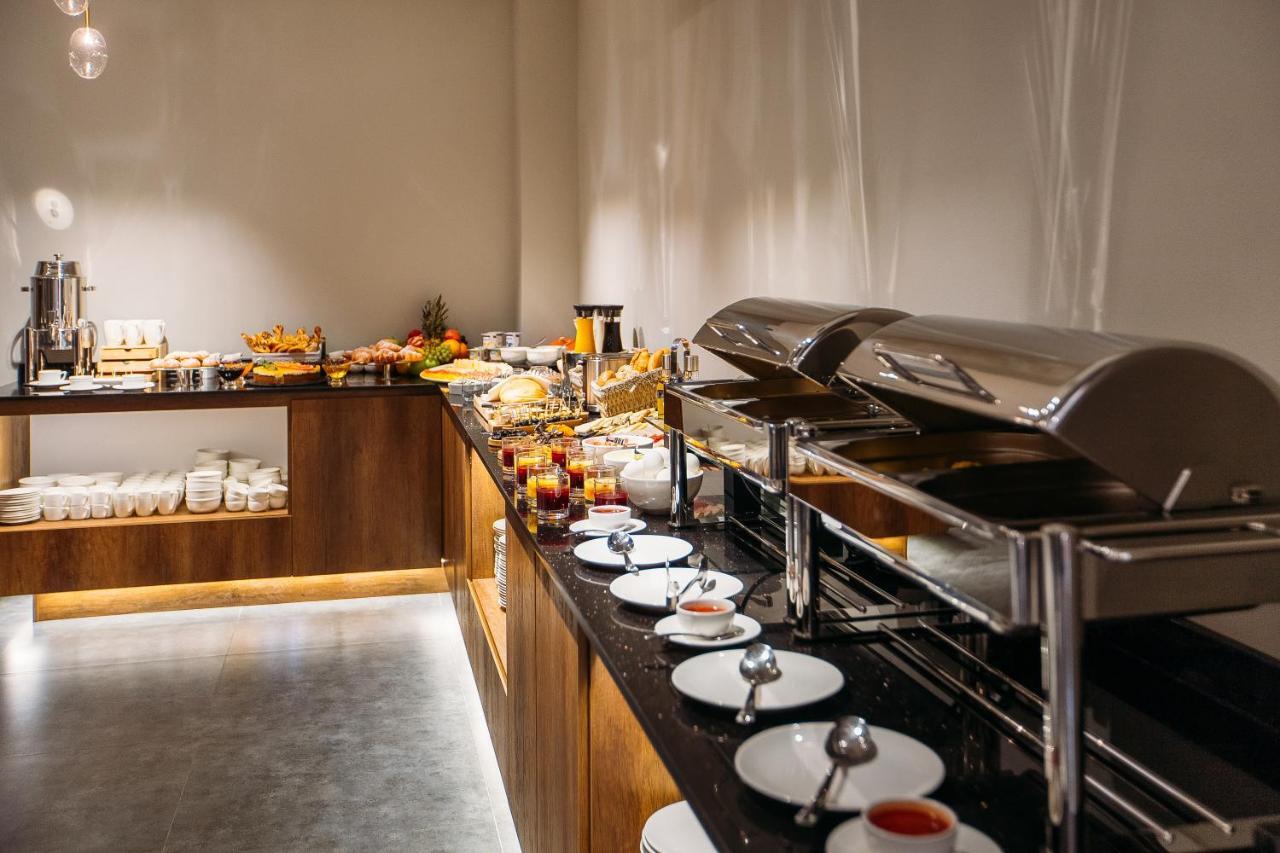 Horizont Hotel ティビリシ エクステリア 写真